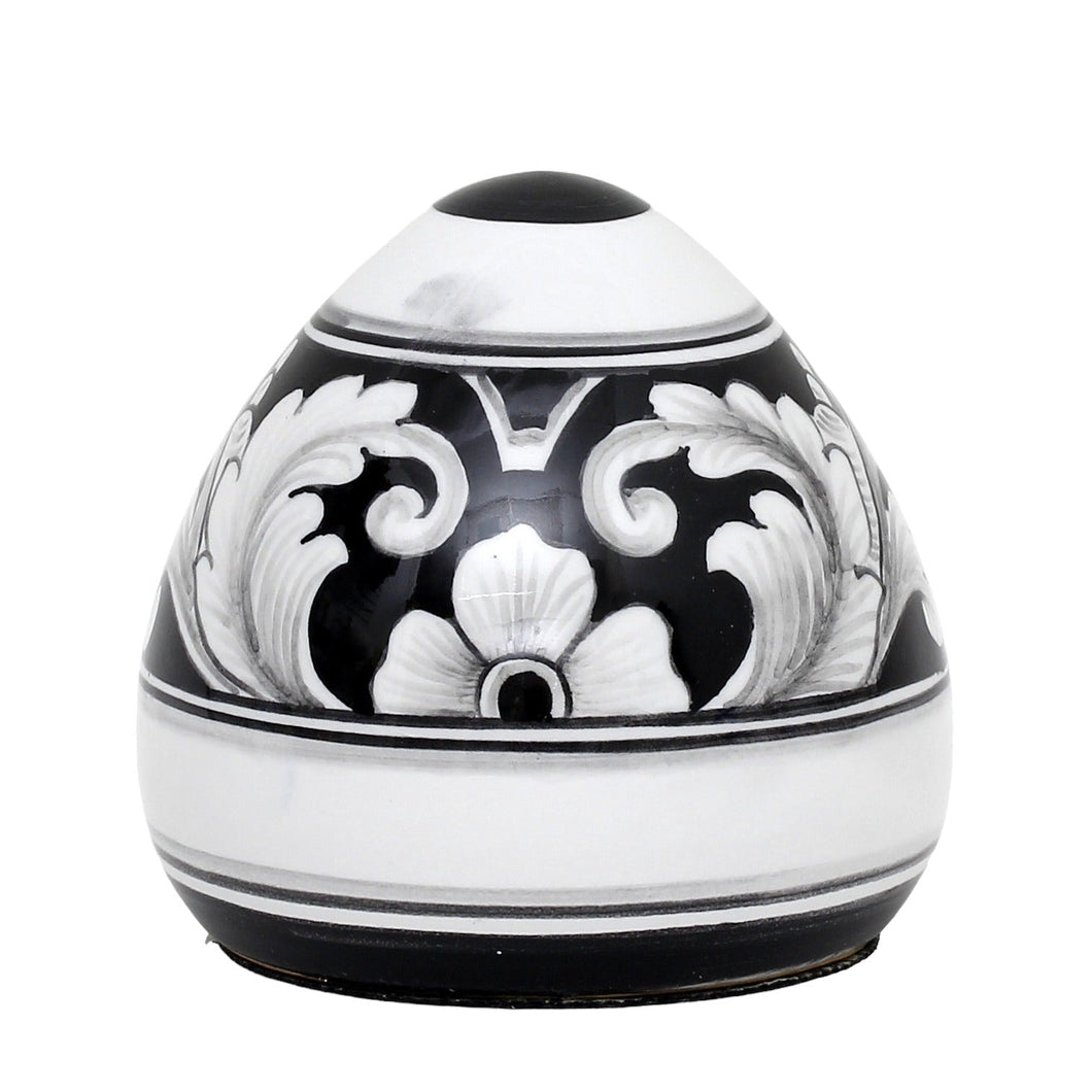 DERUTA PAPERWEIGHT: Large conic Shape Deruta Vario Nero design