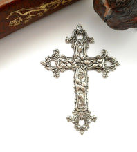Load image into Gallery viewer, MONDIAL CANDLES: BIANCA Collection - Porcelain Container Candle with Antique Silver Crucifix
