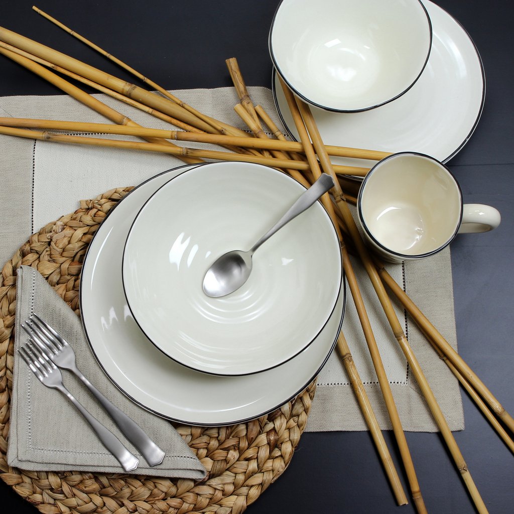 SPIRALE Collection: Dinnerware Set of 9 Items